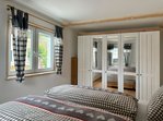 Das Schlafzimmer im Ferienwohnung Alpenglück mit einer Liegefläche von 2 x 2 m sorgen wortwörtlich für einen traumhaftes Schlaferlebnis.